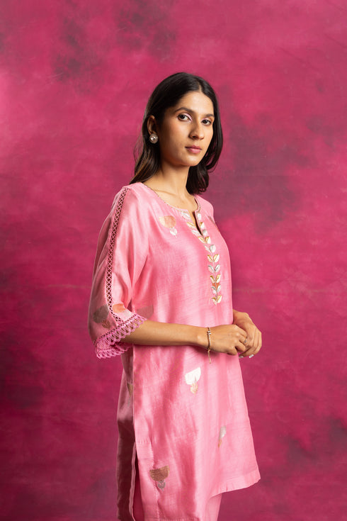 Sajgaar Co-ord Set in Pastel Pink