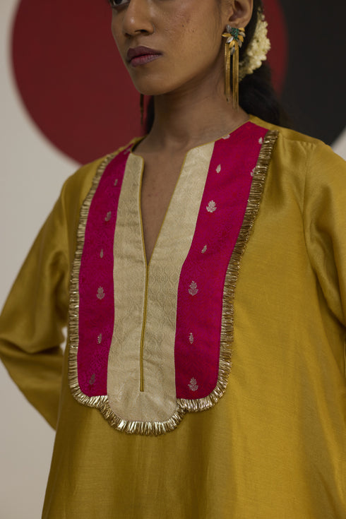 Saanjh Kurta Set