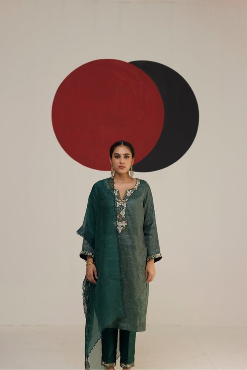 Madhubala Suit Set with Dupatta