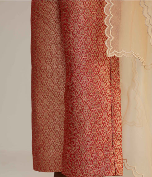 Samhita Suit Set with Dupatta