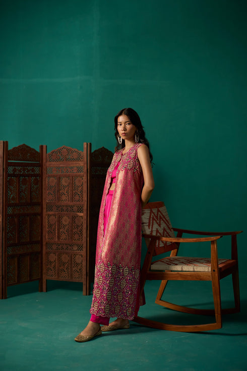 Saawaniya: Madhavi Kurta set
