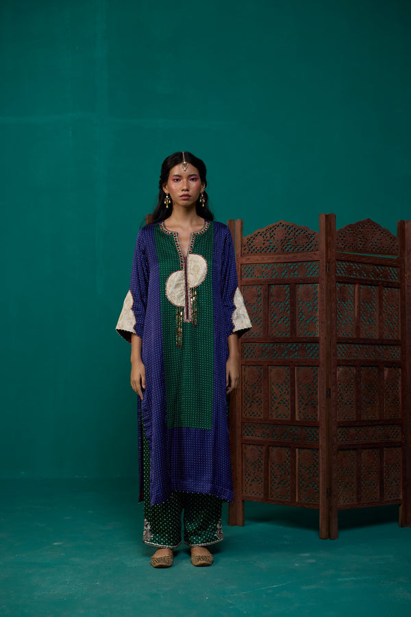 Saawaniya: Girija Kurta set