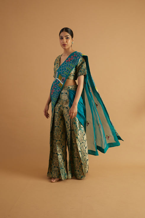 Mimosa Embroidered Drape Saree