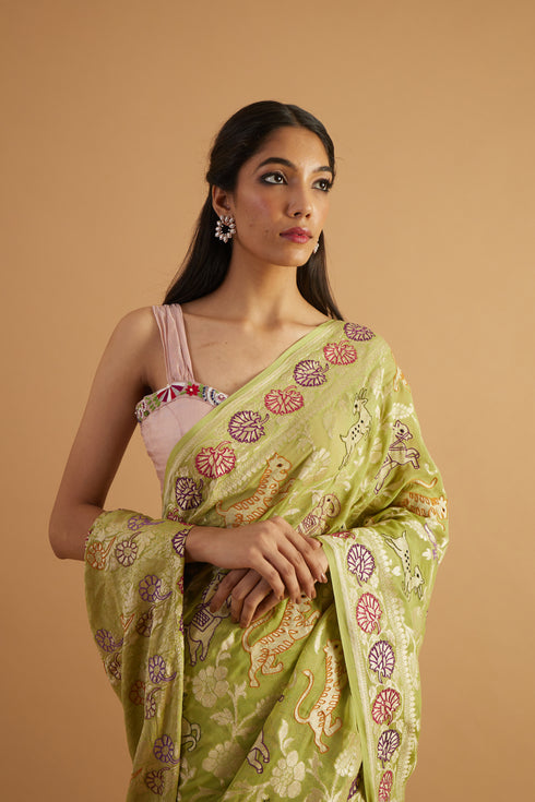 Gavi Handwoven Shikargah Saree