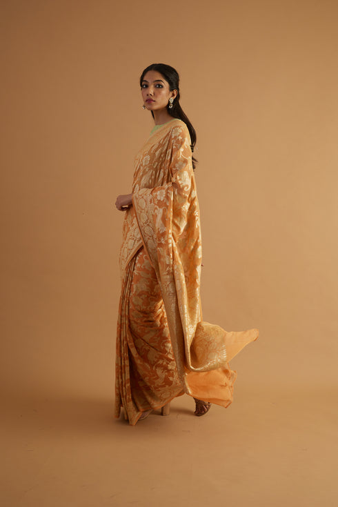 Aror Handwoven Shikargah Saree