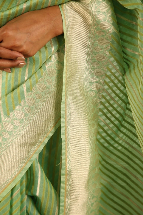 Tapti Kora Saree